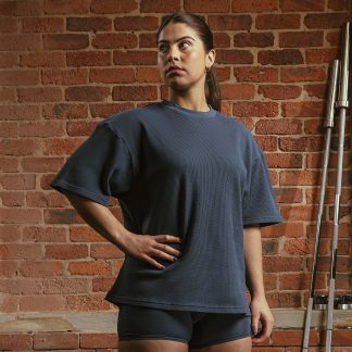 Oversized-T-Shirt-Women-03.jpg